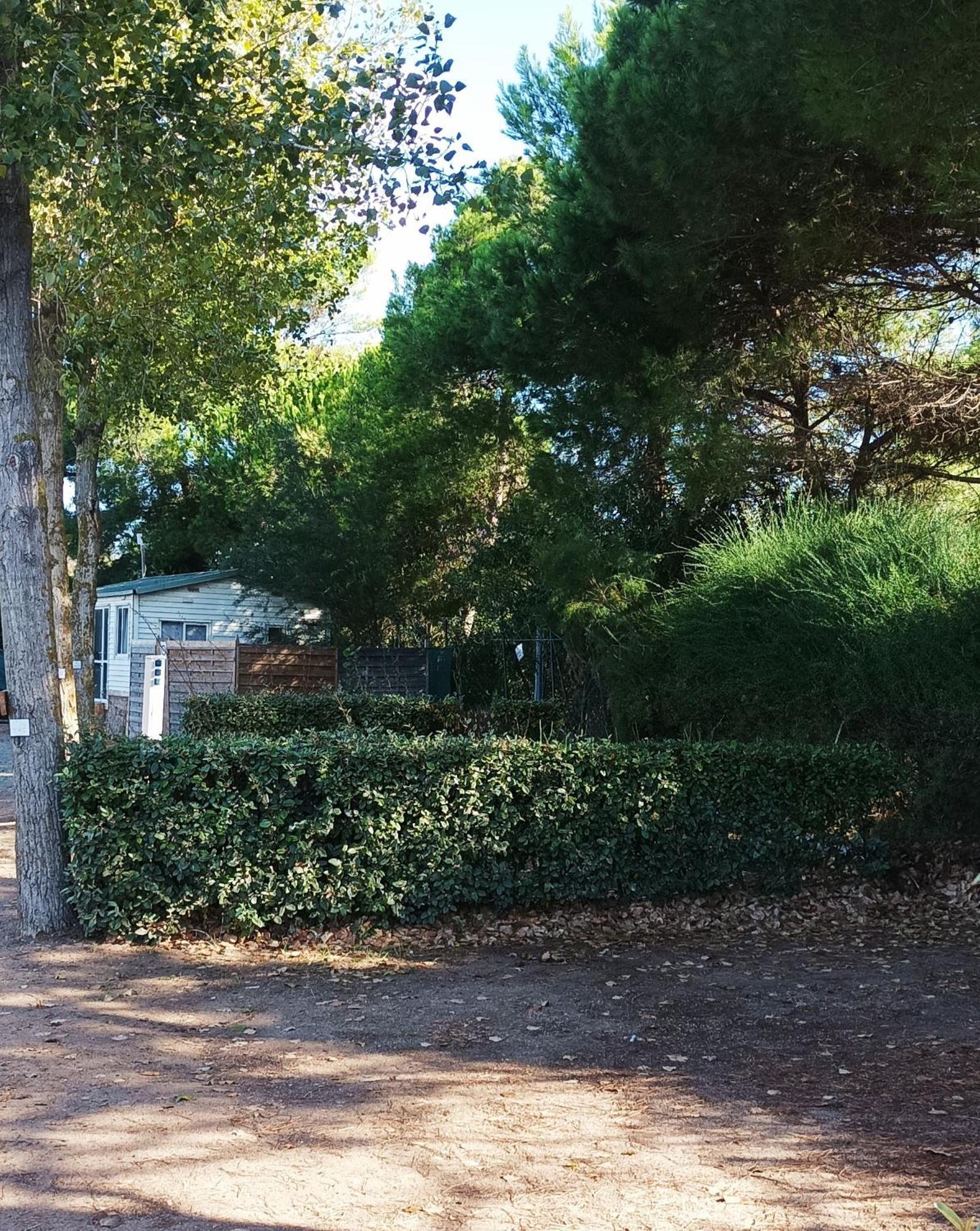 Camping Le Roucan West Vias Εξωτερικό φωτογραφία