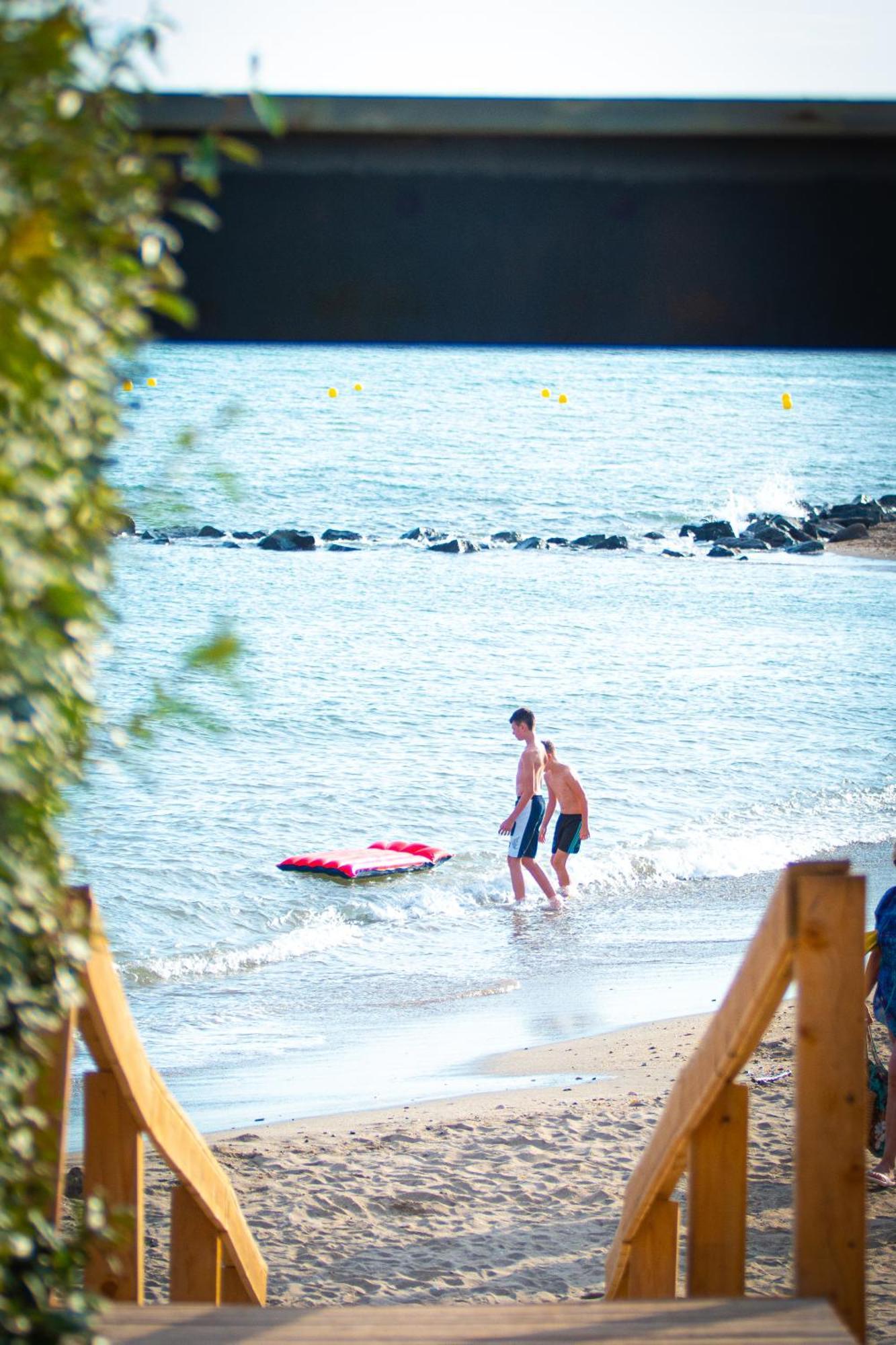 Camping Le Roucan West Vias Εξωτερικό φωτογραφία