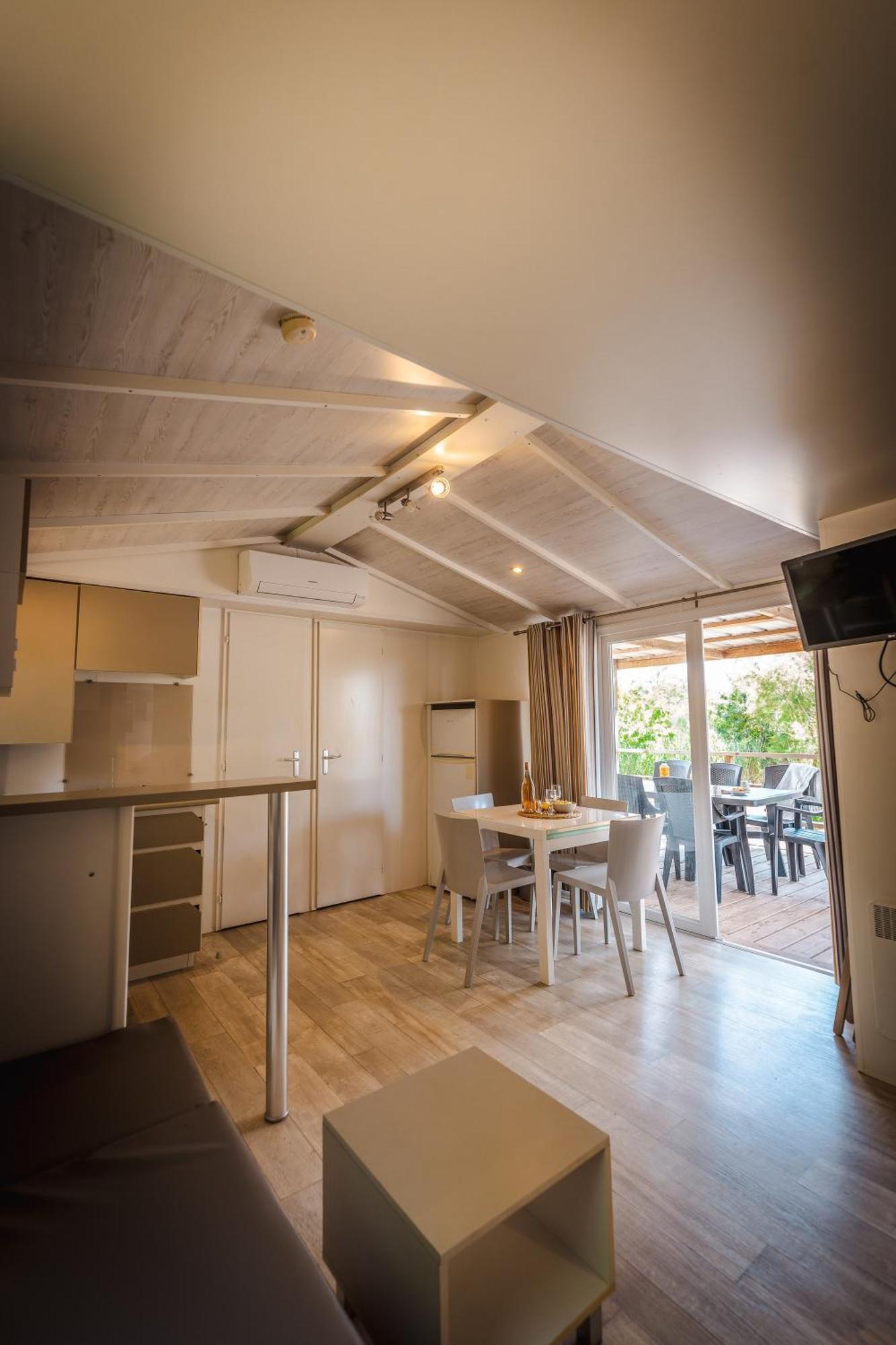Camping Le Roucan West Vias Εξωτερικό φωτογραφία