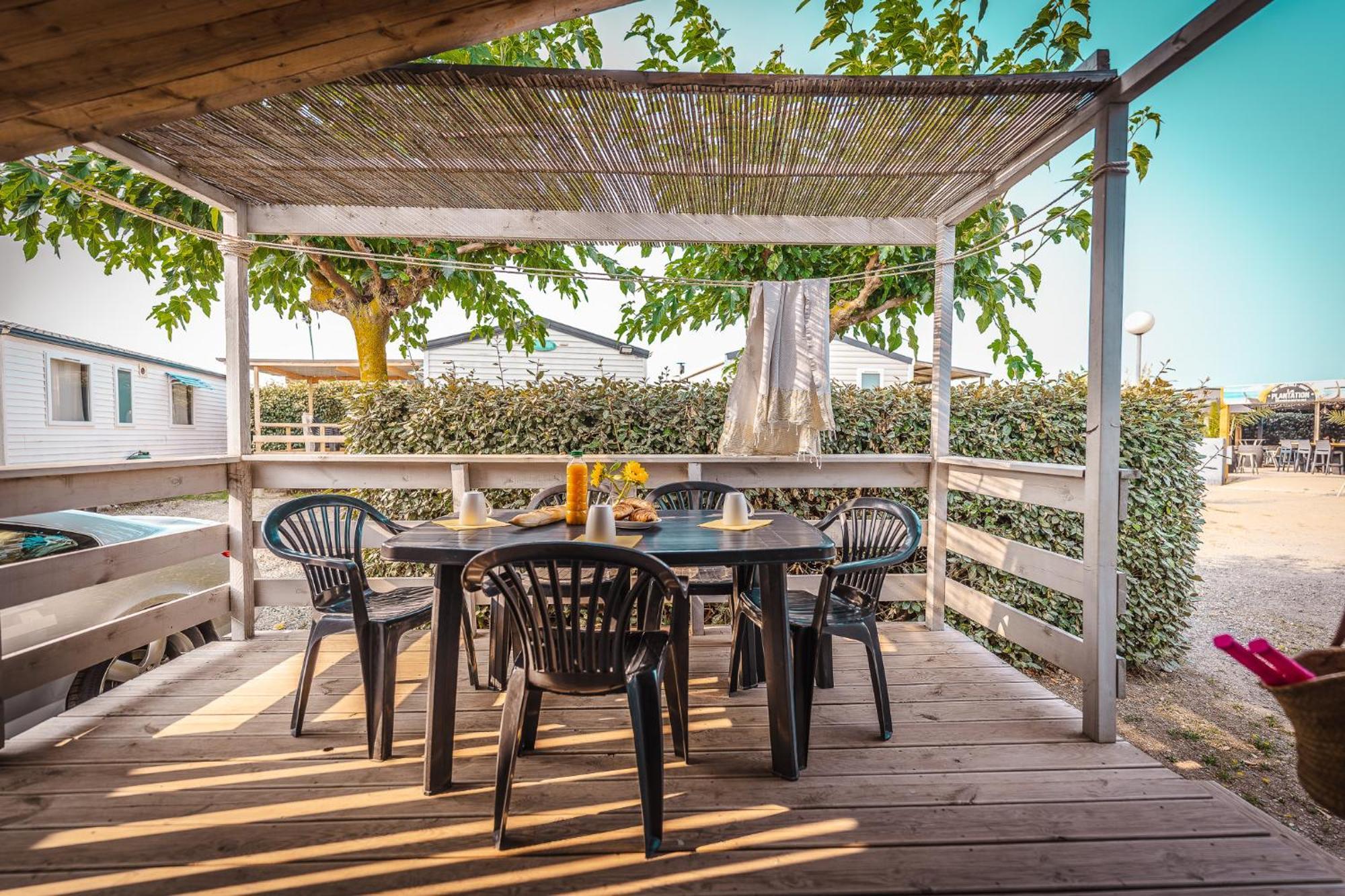 Camping Le Roucan West Vias Εξωτερικό φωτογραφία